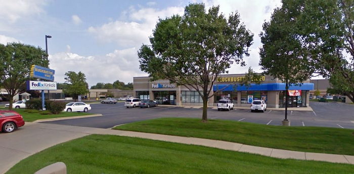 Blockbuster Video - Clinton Twp - 41140 Garfield Rd